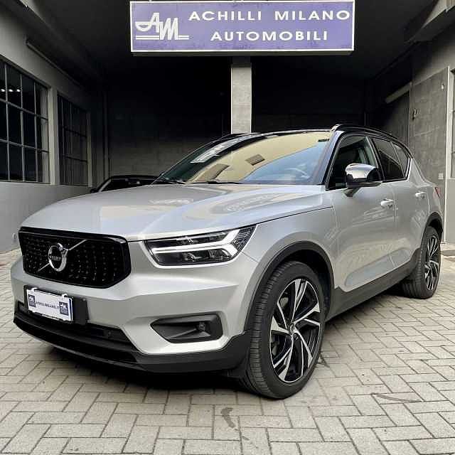 Volvo XC40 4X4 ATOM. T4 AWD Geartronic R-design