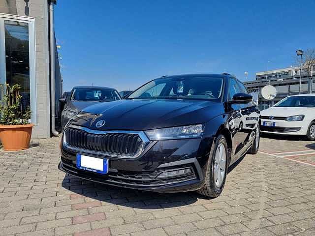 SKODA Octavia 4ª serie 1.0 e-TEC DSG Wagon Executive