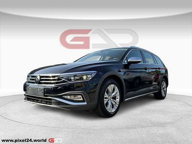 Volkswagen Passat 8ª serie Alltrack 2.0 TDI 200 CV 4MOTION DSG da Euromotori S.p.A.