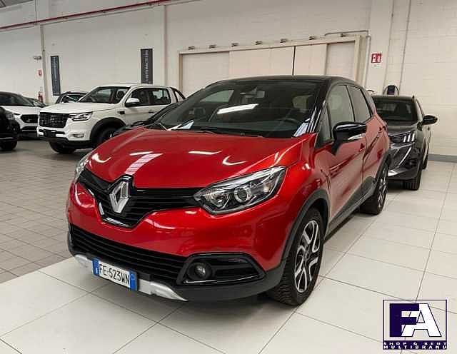 Renault Captur 1ª serie TCe 120 CV EDC Start&Stop Energy Hypnotic da FERRARIO AUTO S.r.l.