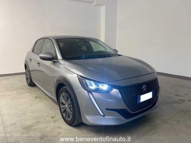 Peugeot 208 e- 100kW 5 porte Allure da G. Benevento Finauto