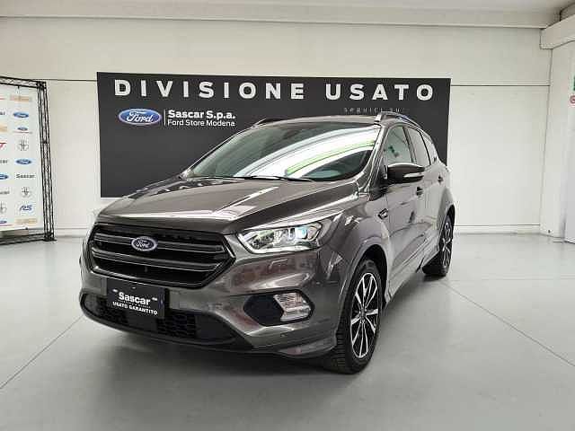 Ford Kuga 2ª serie 2.0 TDCI 120 CV S&S 2WD Powershift ST-Line da G. Benevento Finauto