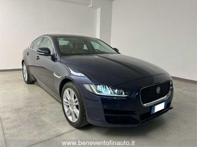 Jaguar XE 2.0 D 180 CV AWD aut. Prestige