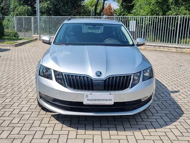 SKODA Octavia 1.5 DSG Wagon Executive G-Tec