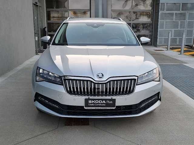 SKODA Superb 2.0 TDI EVO 150 CV SCR DSG Wagon Executive