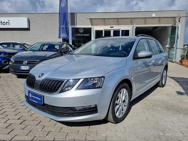 SKODA Octavia 3ª serie 1.5 DSG Wagon Executive G-Tec da EUROMOTORI .