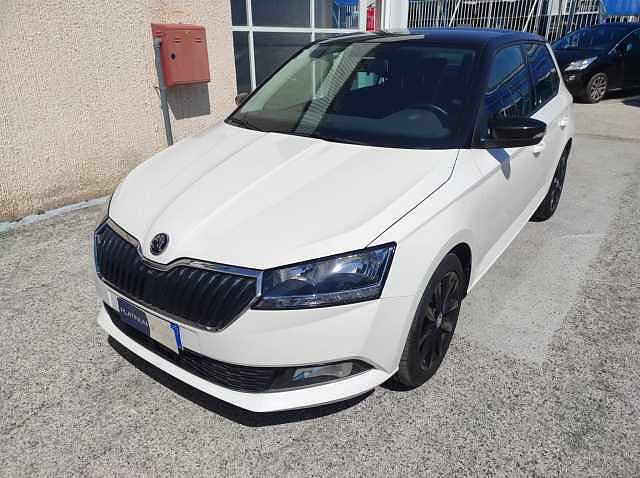 SKODA Fabia 3ª serie 1.0 MPI 60 CV Twin Color Nero da MARTINO & C.