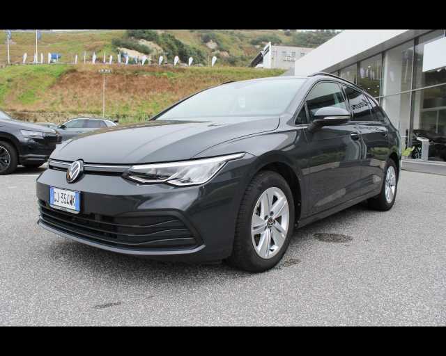 Volkswagen GOLF GOLF 8 VARIANT 1.5 TGI LIFE 130CV MY 22