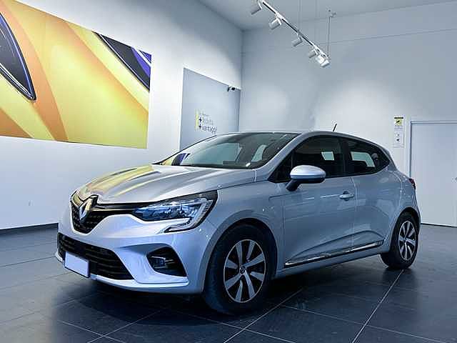 Renault Clio Hybrid E-Tech 140 CV Zen