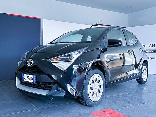 Toyota Aygo 2ª serie Connect 1.0 VVT-i 72 CV 5 porte x-play