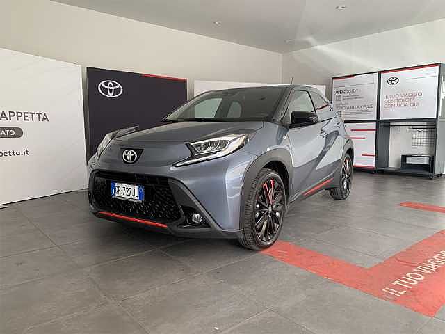 Toyota Aygo X X 1.0 VVT-i 72 CV 5p. Undercover