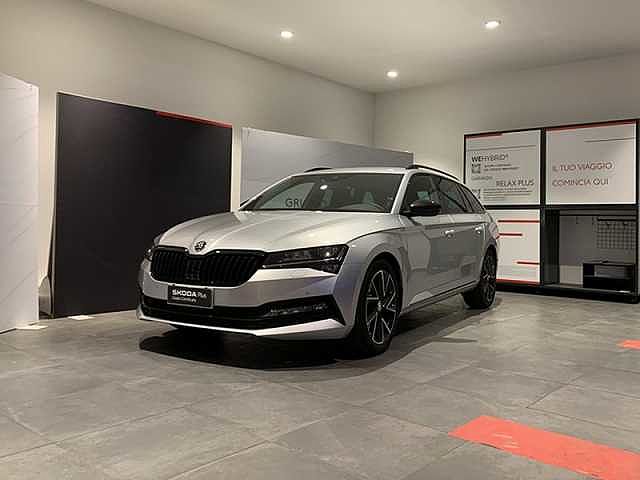 SKODA Superb wagon 2.0 tdi evo sportline 150cv dsg