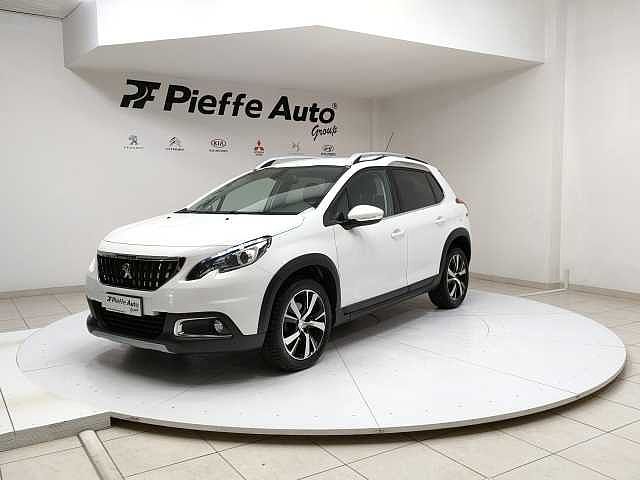 Peugeot 2008 BlueHDi 120 EAT6 S&S Allure