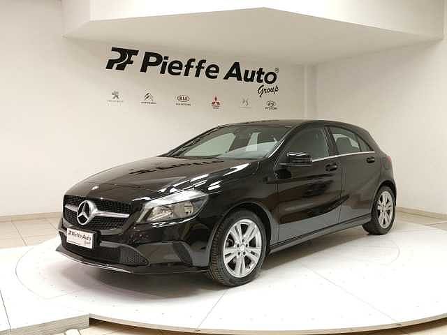 Mercedes-Benz Classe A     (W176) A 160 d Business