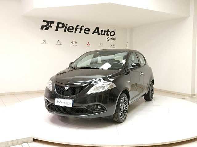 Lancia Ypsilon 3ª serie Ypsilon 1.2 69 CV 5 porte GPL Ecochic Gold