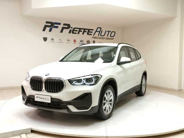 BMW X1            (F48) X1 sDrive16d