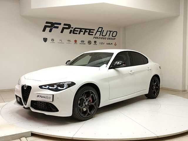 Alfa Romeo Giulia (2016) Giulia 2.2 Turbodiesel 210 CV AT8 AWD Q4 Tributo Italiano