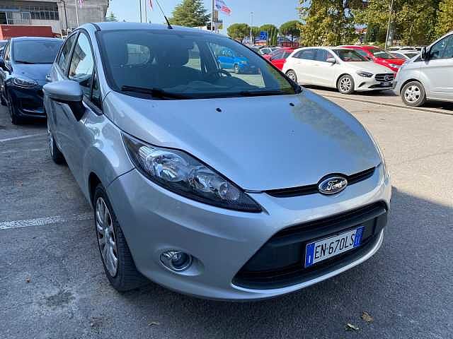 Ford Fiesta 6ª serie 1.2 60CV 5 porte da A&G Mobility .