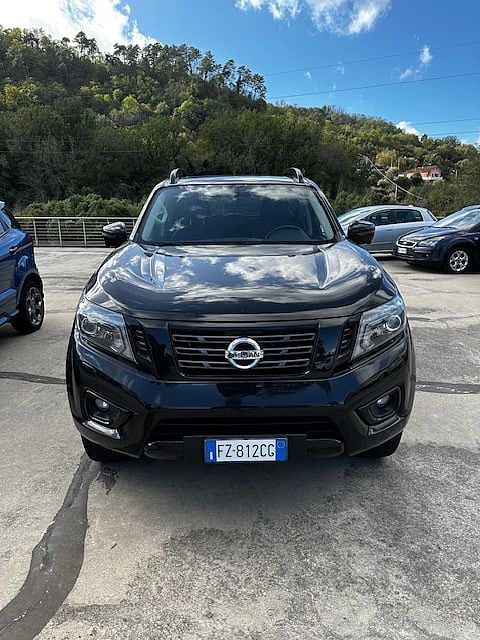 Nissan Navara 3ª serie 2.3 dCi 190 CV 7AT 4WD Double Cab N-Guard