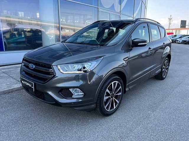 Ford Kuga 1.5 TDCI 120 CV S&S 2WD ST-Line