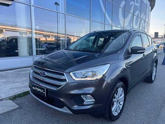 Ford Kuga 1.5 TDCI 120 CV S&S 2WD Business