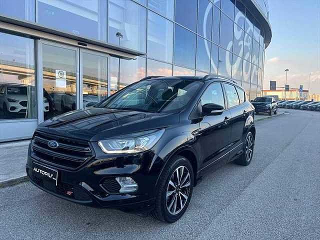 Ford Kuga 1.5 TDCI 120 CV S&S 2WD ST-Line