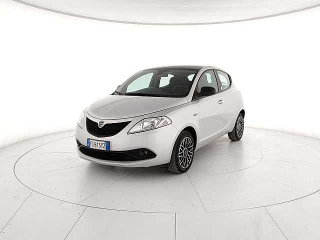 Lancia Ypsilon 004044 06/2018 - LANCIA 1.2 69 CV 5 porte GPL Ecochic Plati