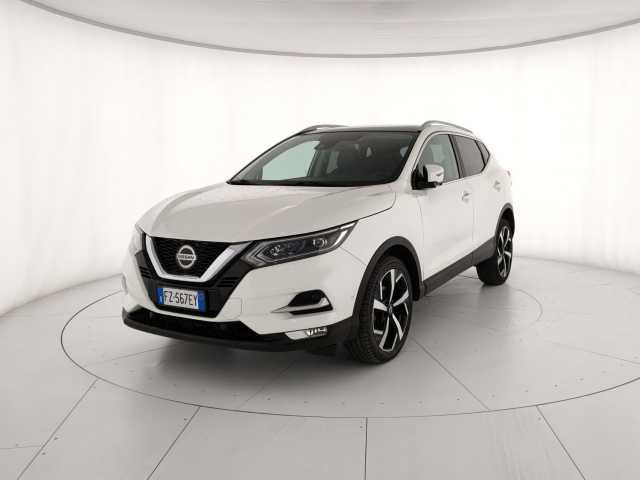 Nissan Qashqai 1.5 dci Tekna+ 115cv dct da Autostar Flaminia .