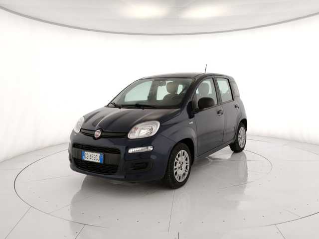 Fiat Panda 1.0 hybrid Easy s&s 70cv da Autostar Flaminia .