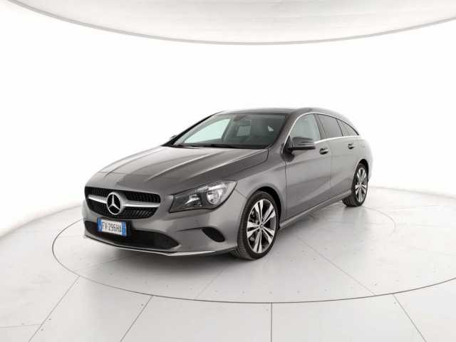 Mercedes-Benz CLA - C/X 117 Shooting Brake 220 d Premium 4matic auto FL