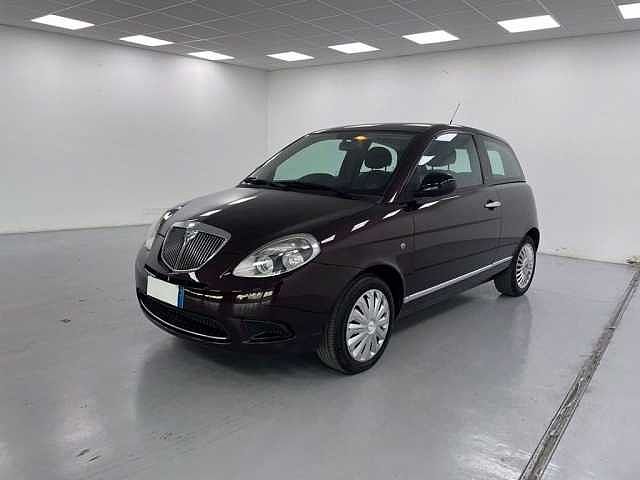 Lancia Ypsilon 1.4 8v Unyca ecochic Gpl