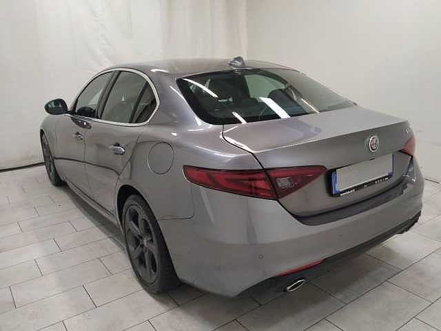 Alfa Romeo Giulia 2.2 t executive 190cv auto my19