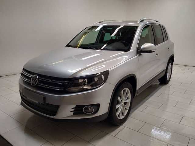 Volkswagen Tiguan 2.0 tdi bm Sport e Style 150cv da Azzurra .