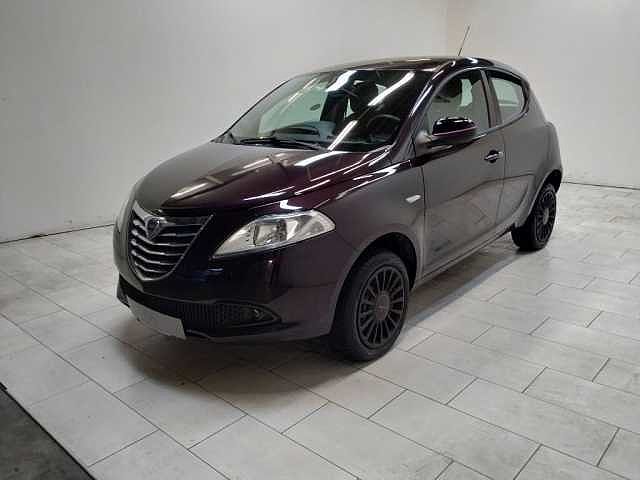 Lancia Ypsilon 0.9 t.air Silver ecochic metano