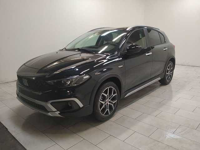 Fiat Tipo 5p 1.6 mjt Cross s e s 130cv da Azzurra .