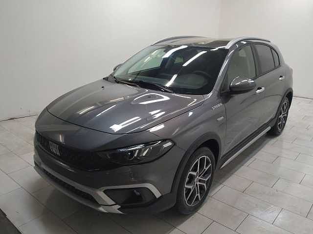 Fiat Tipo 5p 1.6 mjt Cross s e s 130cv da Azzurra .