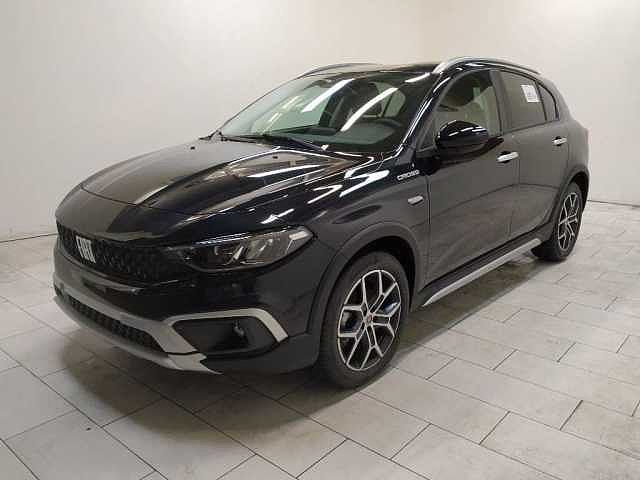 Fiat Tipo 5p 1.6 mjt Cross s e s 130cv da Azzurra .