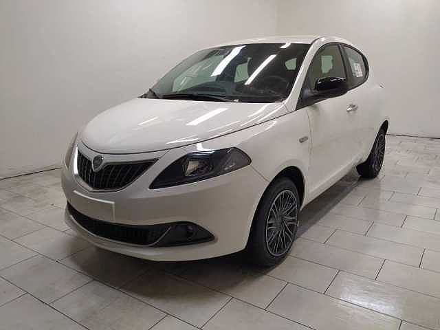 Lancia Ypsilon 1.0 firefly hybrid gold s&s 70cv 5p.ti