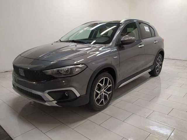 Fiat Tipo 5p 1.6 mjt Cross s e s 130cv