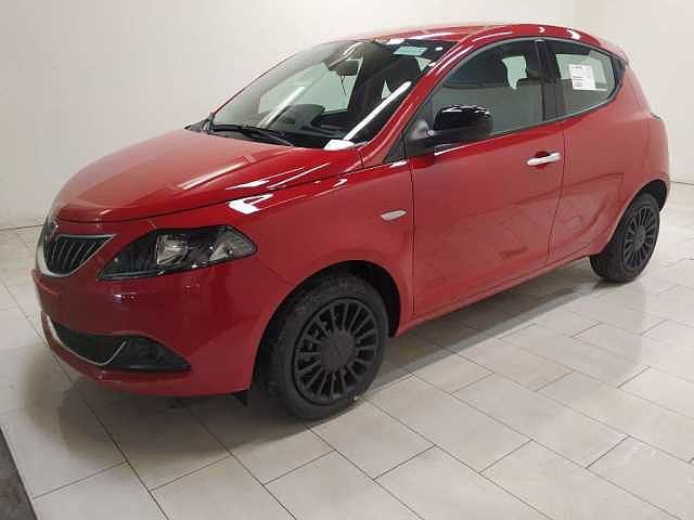 Lancia Ypsilon 1.2 Silver Gpl 69cv