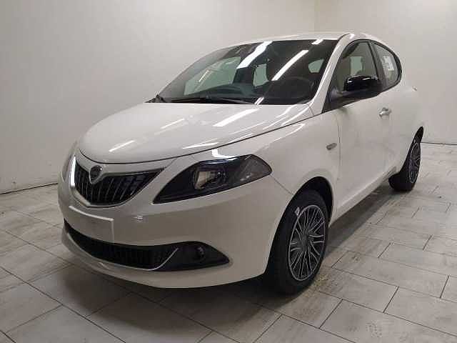 Lancia Ypsilon 1.0 firefly hybrid gold s&s 70cv 5p.ti