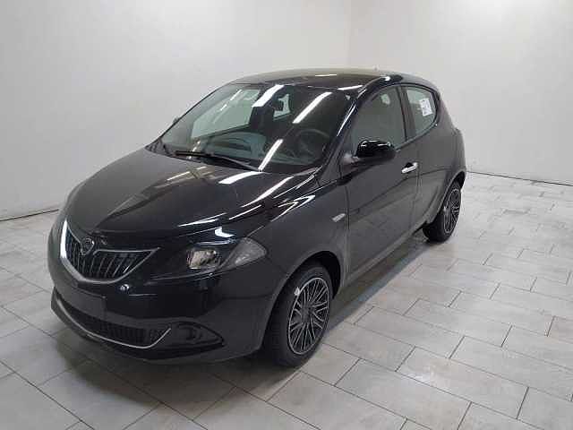 Lancia Ypsilon 1.0 firefly hybrid silver plus s&s 70cv