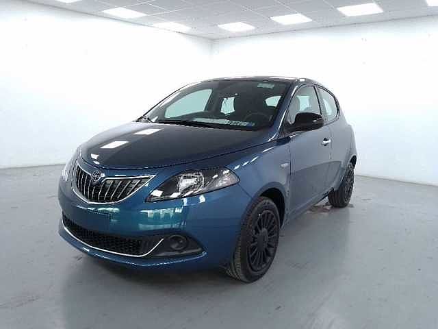 Lancia Ypsilon 1.2 silver gpl 69cv