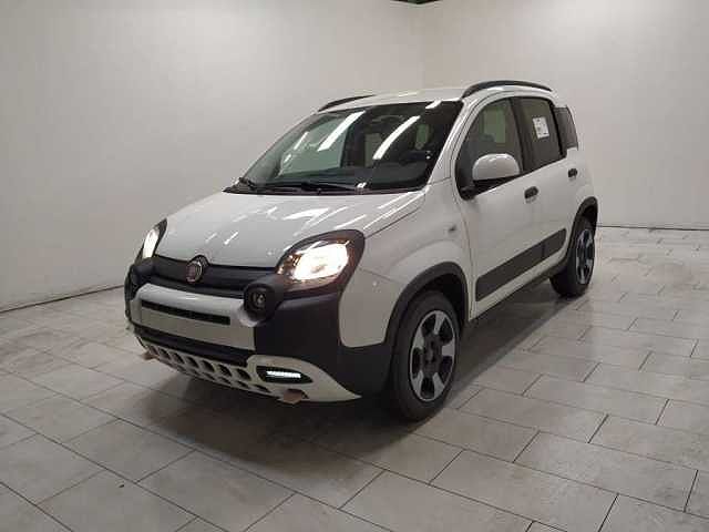 Fiat Panda 1.0 firefly hybrid cross s&s 70cv 5p.ti