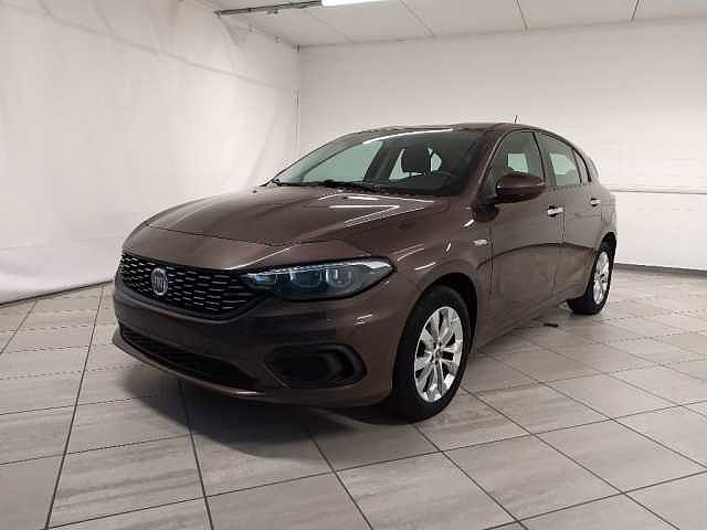 Fiat Tipo 5 porte Tipo 5p 1.3 mjt easy s&s 95cv my19 da Azzurra .