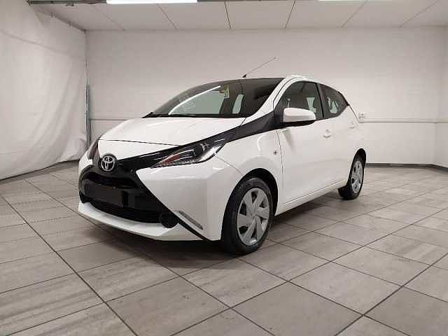 Toyota Aygo 1.0 x-play 5p m-mt my15 da Azzurra .