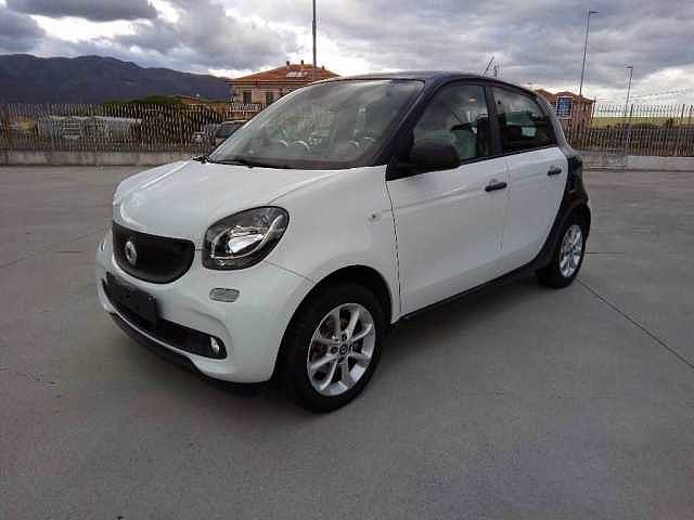 Smart Forfour 1.0 youngster 71cv my18