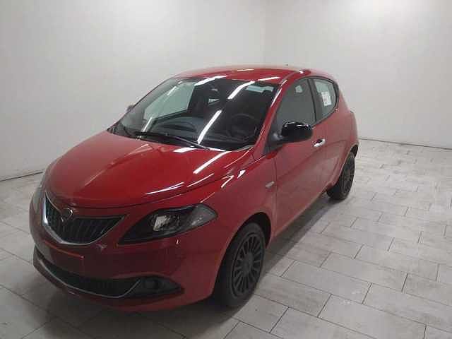 Lancia Ypsilon 1.2 silver gpl 69cv