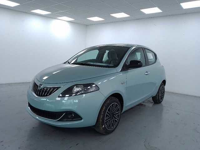 Lancia Ypsilon 1.0 firefly hybrid gold s&s 70cv