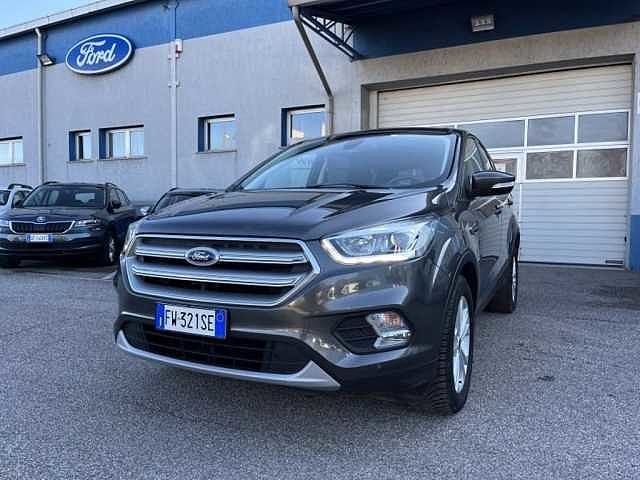 Ford Kuga 1.5 TDCI 120 CV S&S 2WD Powershift Edition